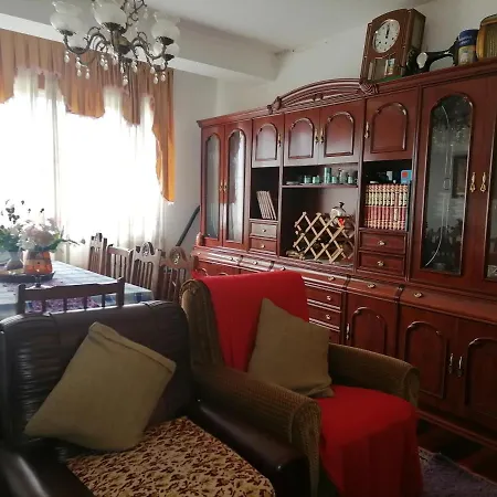 Homestay Piso Sarria *